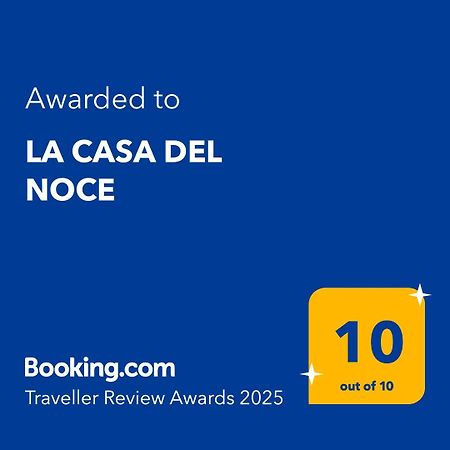 La Casa Del Noce Villa Ruffano Bagian luar foto